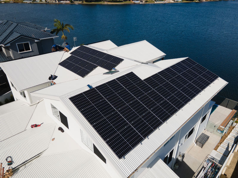 Residential rooftop solar installation